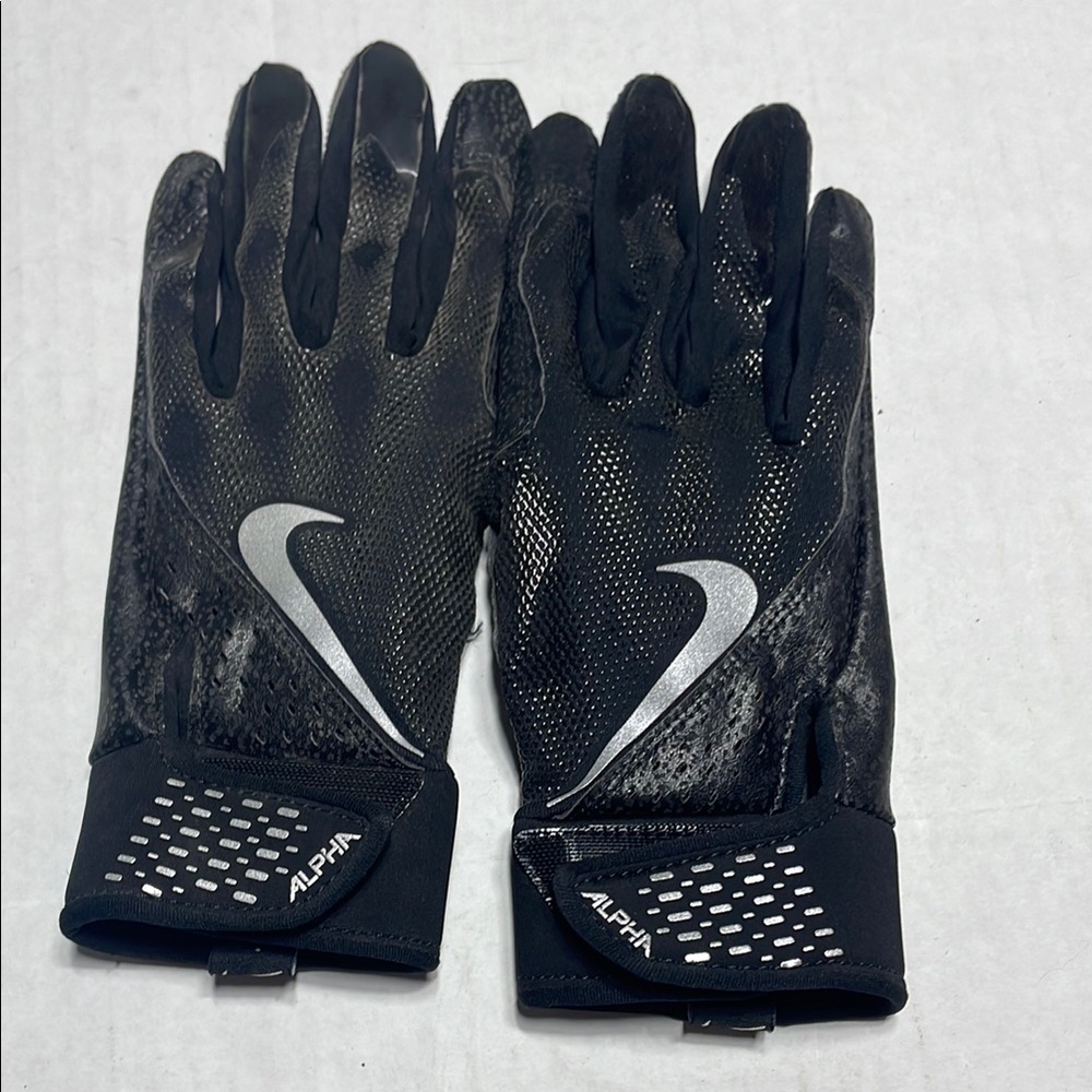 Nike Alpha Black and Silver batting gloves‎ youth m